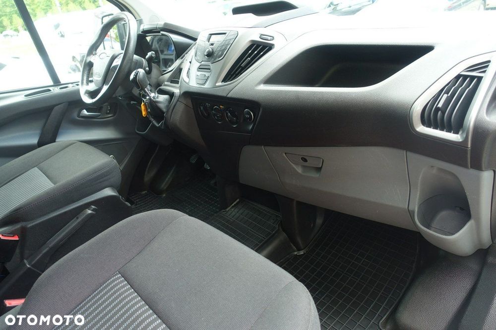 Ford Transit Custom - 23