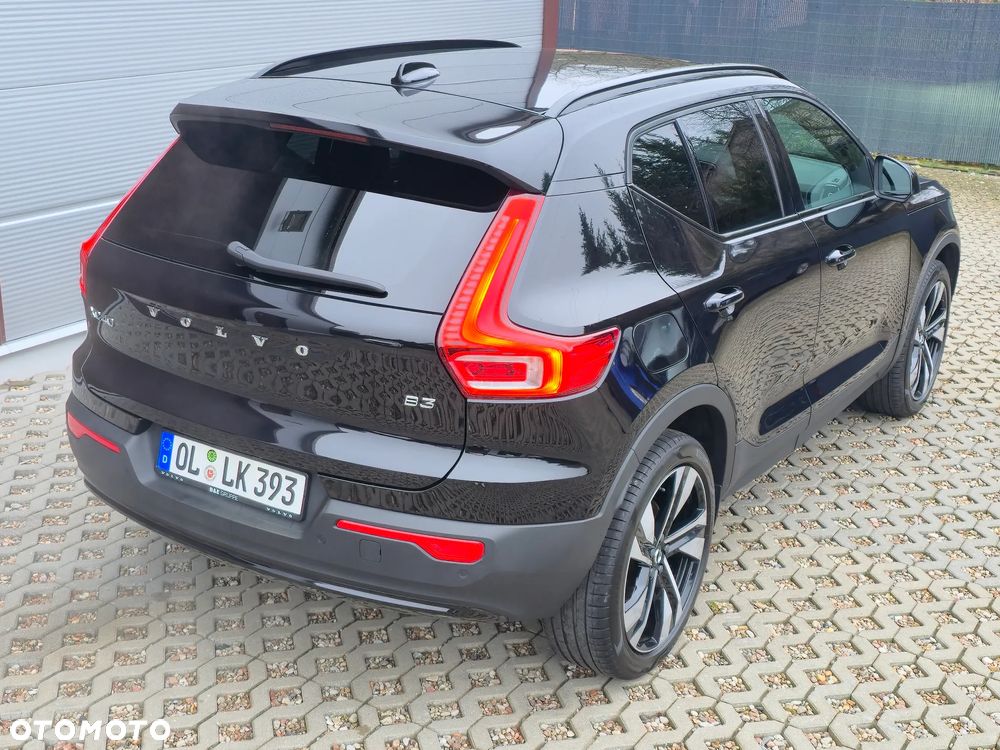 Volvo XC 40 B3 B DKG Plus Black Edition - 5