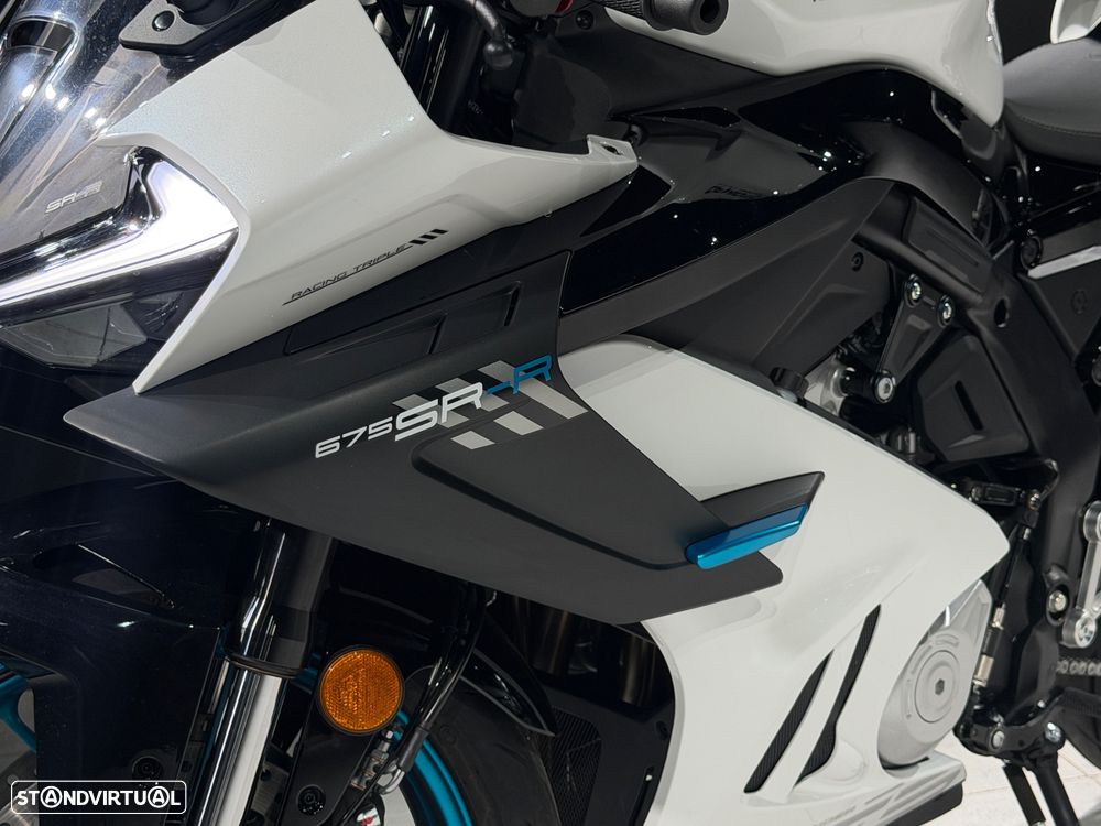 CF Moto 675SR-R - 8