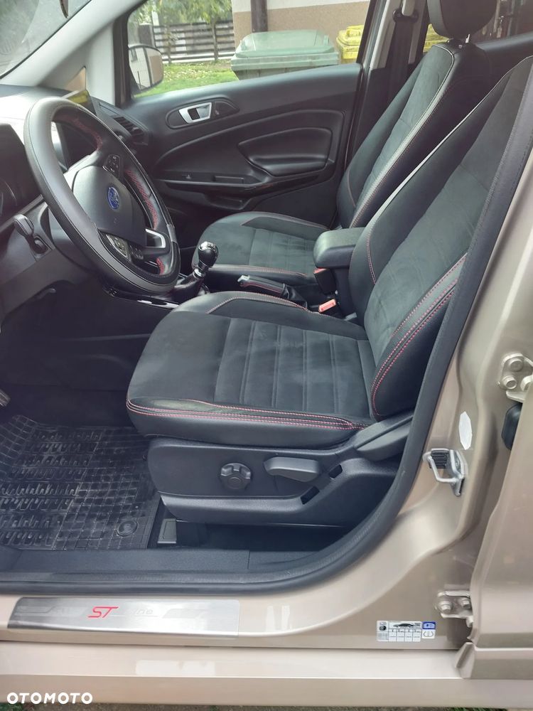 Ford EcoSport - 13