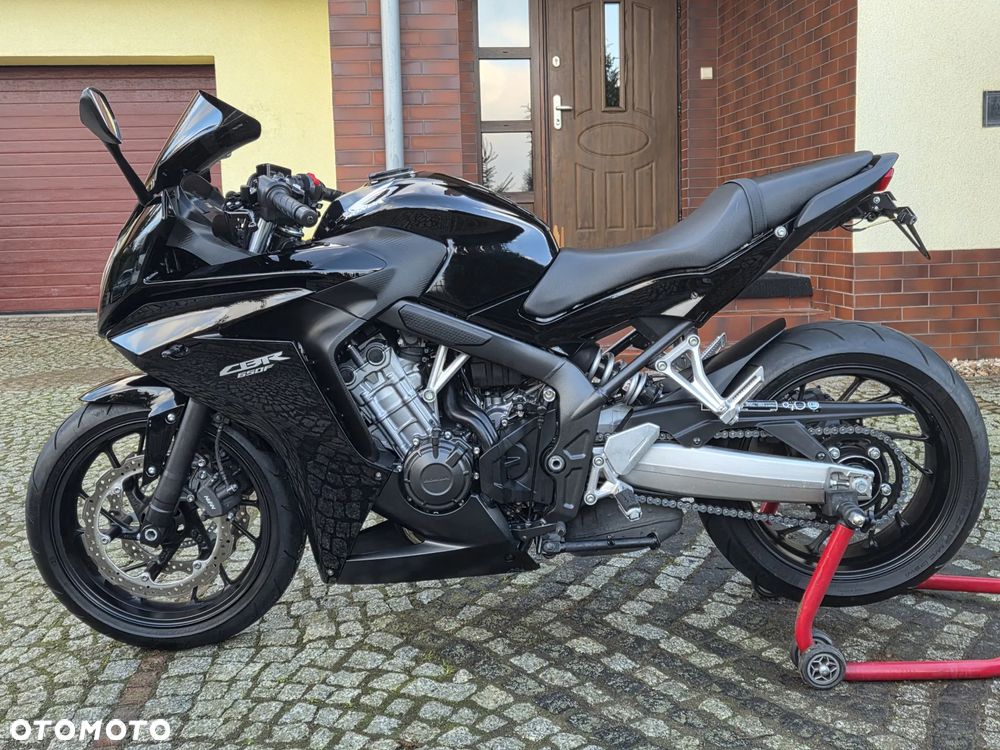 Honda CBR - 6