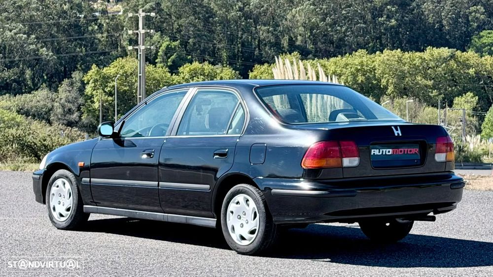 Honda Civic 1.5i LS - 6