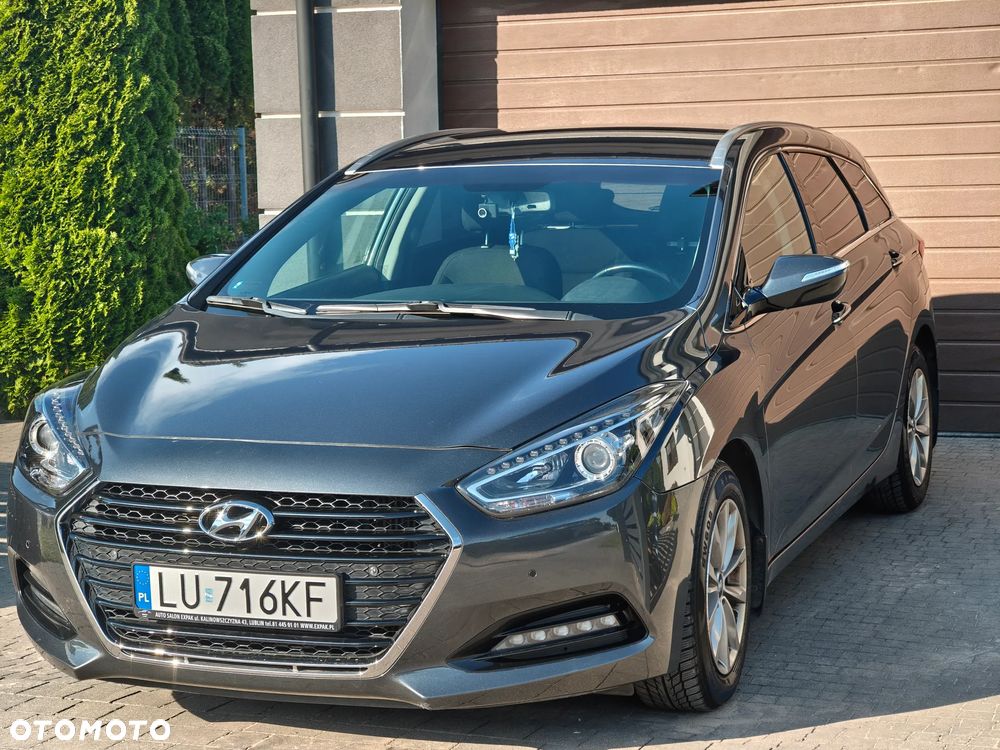 Hyundai i40 1.7 CRDi Comfort DCT - 2