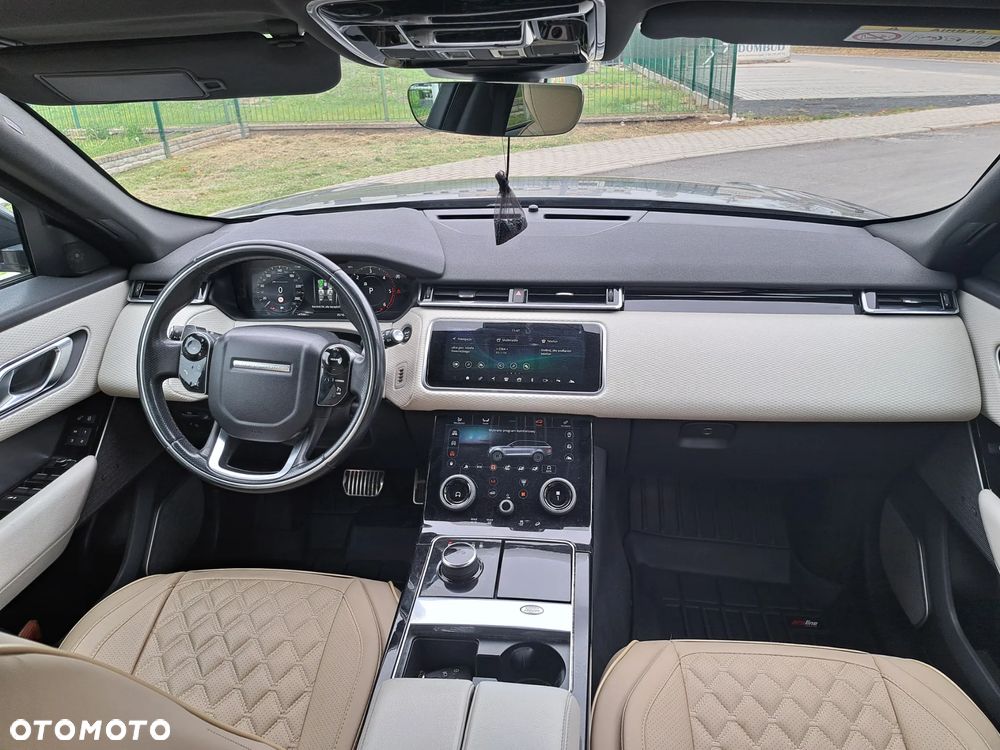 Land Rover Range Rover Velar - 15