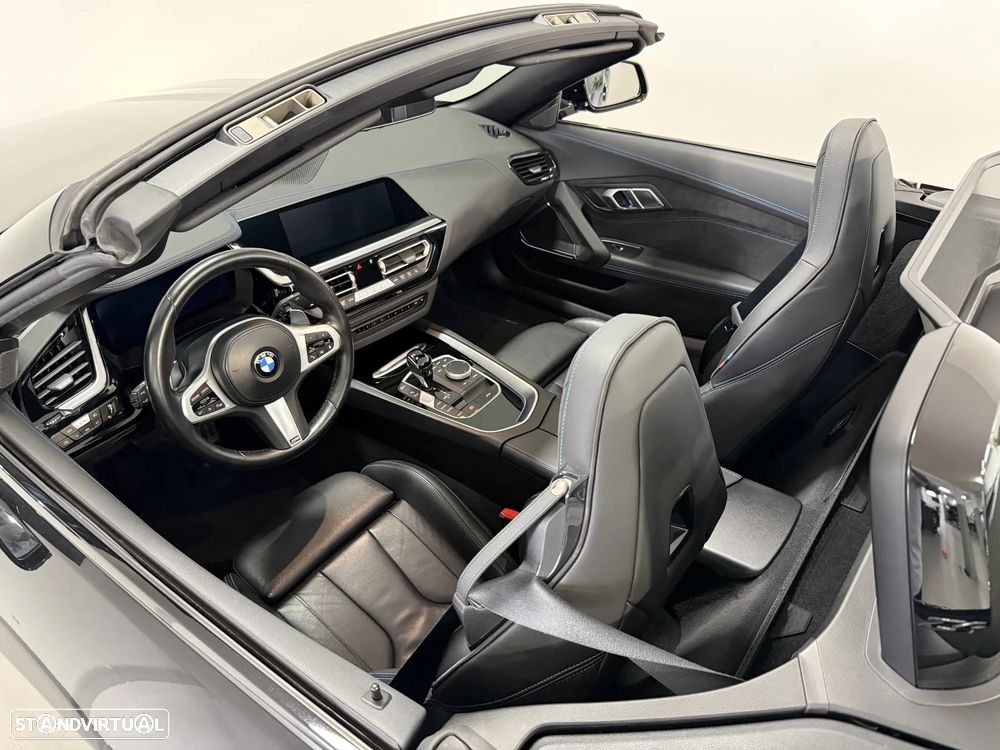 BMW Z4 30 i Pack M - 23