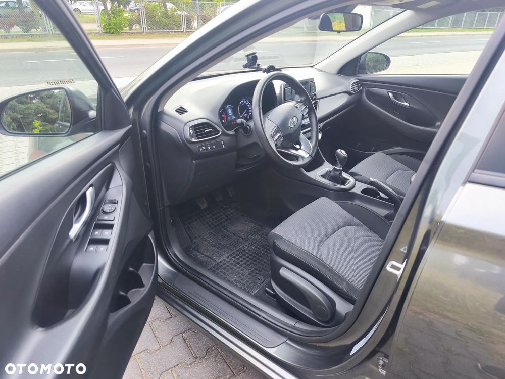 Hyundai i30 1.5 DPI Comfort - 8