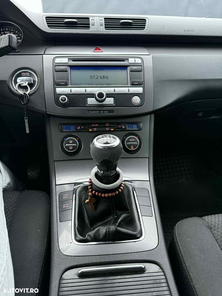 Volkswagen Passat Variant 2.0 TDI Comfortline DPF - 4