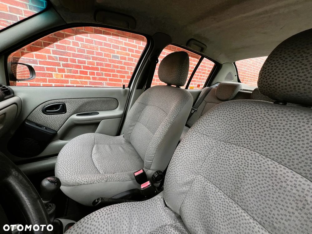 Renault Thalia - 12
