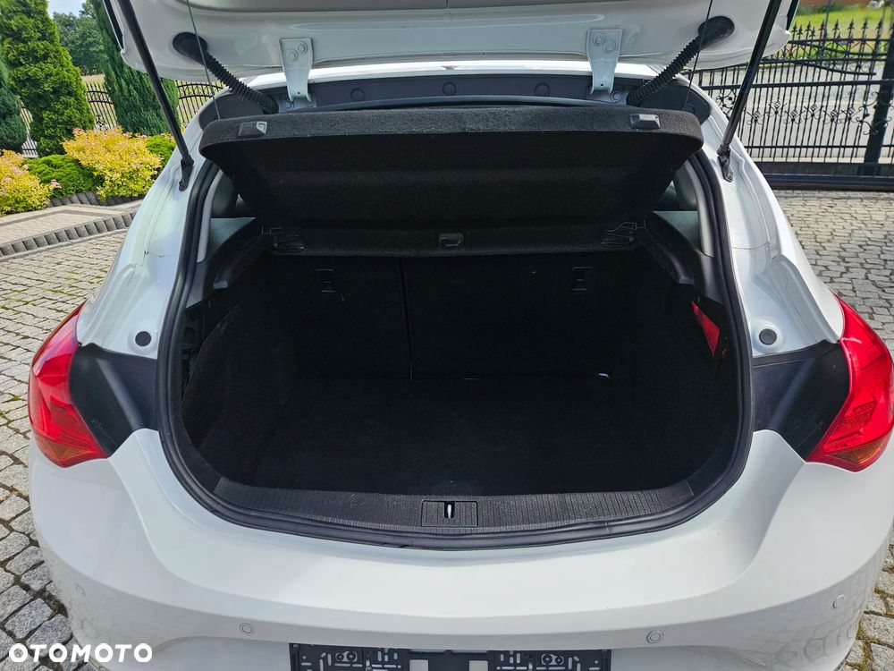 Opel Astra 1.6 Style - 18