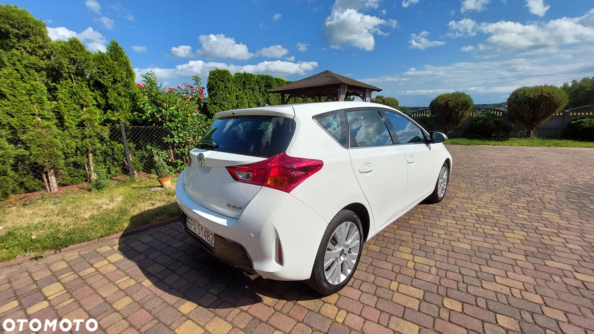 Toyota Auris 1.6 Premium MS - 4