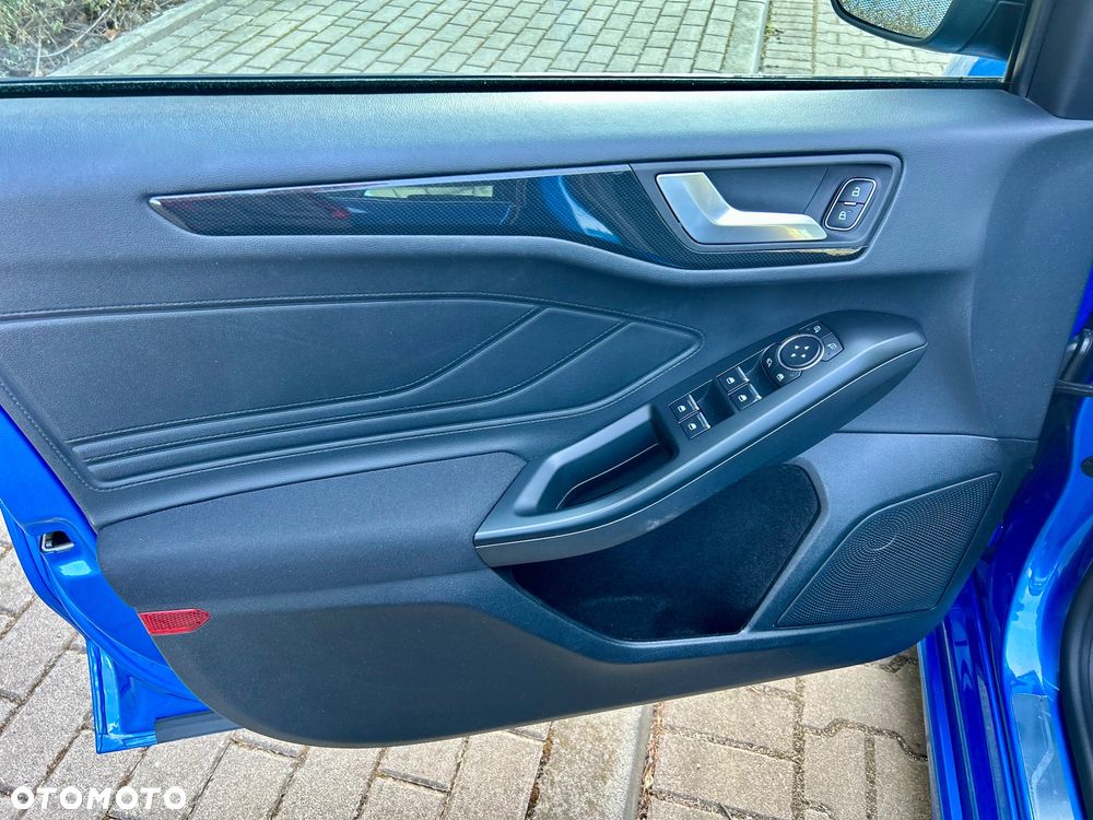 Ford Focus 1.5 EcoBoost STart-Stopp-System ST-LINE - 34