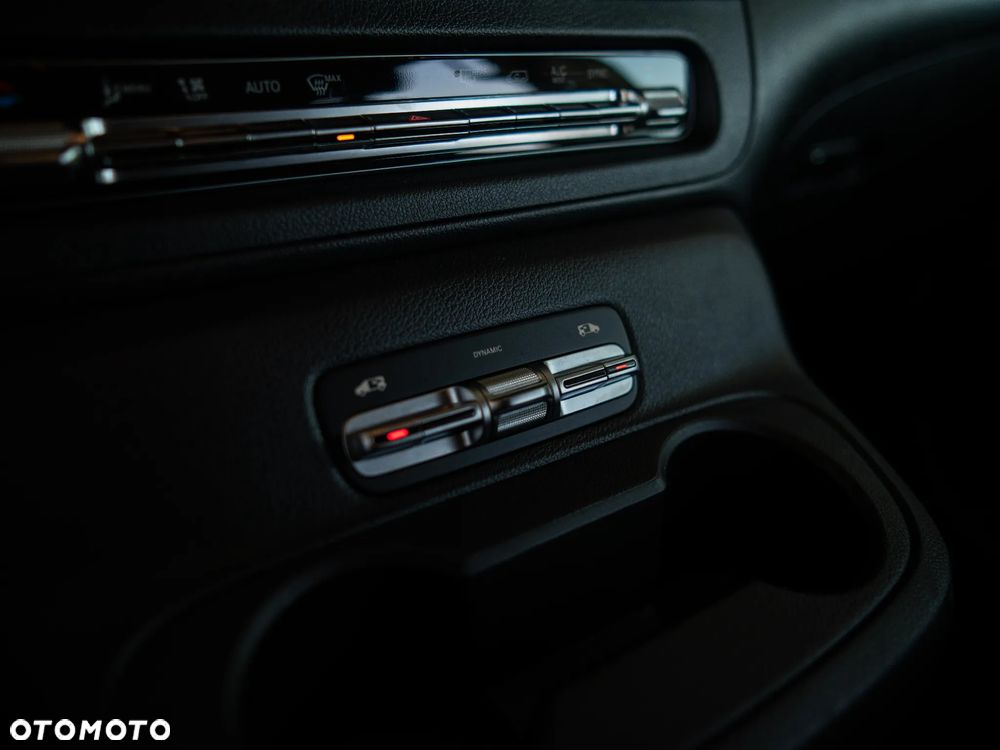 Mercedes-Benz Vito Tourer 119 SELECT - 16