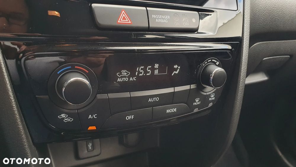 Suzuki Vitara 1.4 Boosterjet mHEV Elegance 2WD - 29