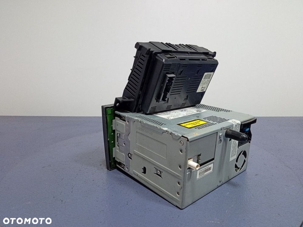 OPEL ASTRA H RADIO WYŚWIETLACZ KOMPLET 13251048 13208089 - 2