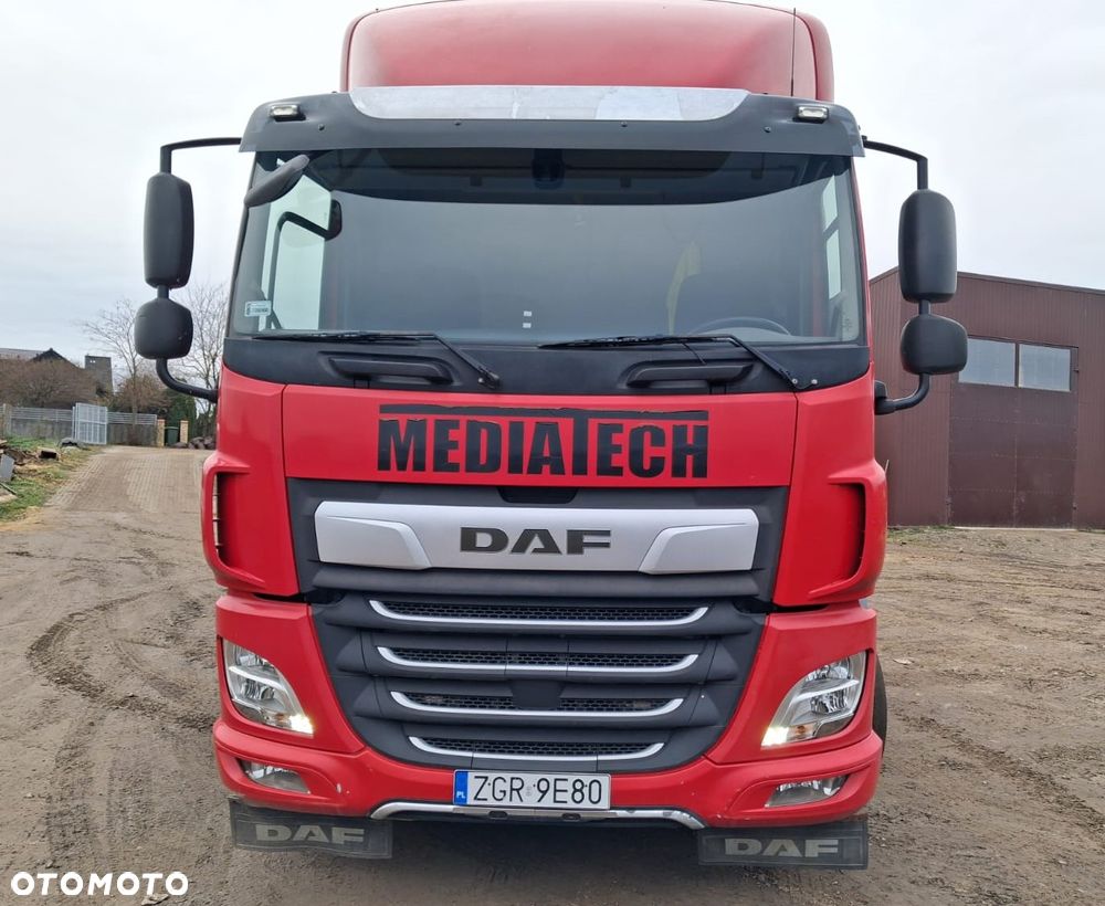 DAF CF - 1