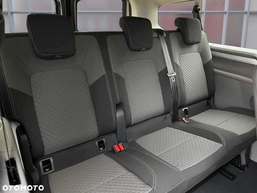 Volkswagen Caravelle 2.0 TDI L2 4Motion Life - 18