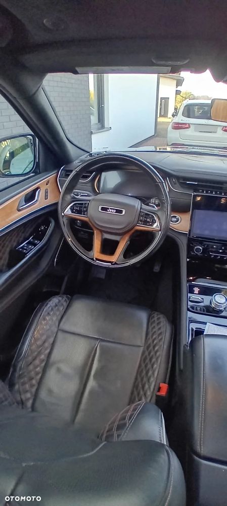 Jeep Grand Cherokee 3.6 V6 Summit - 29