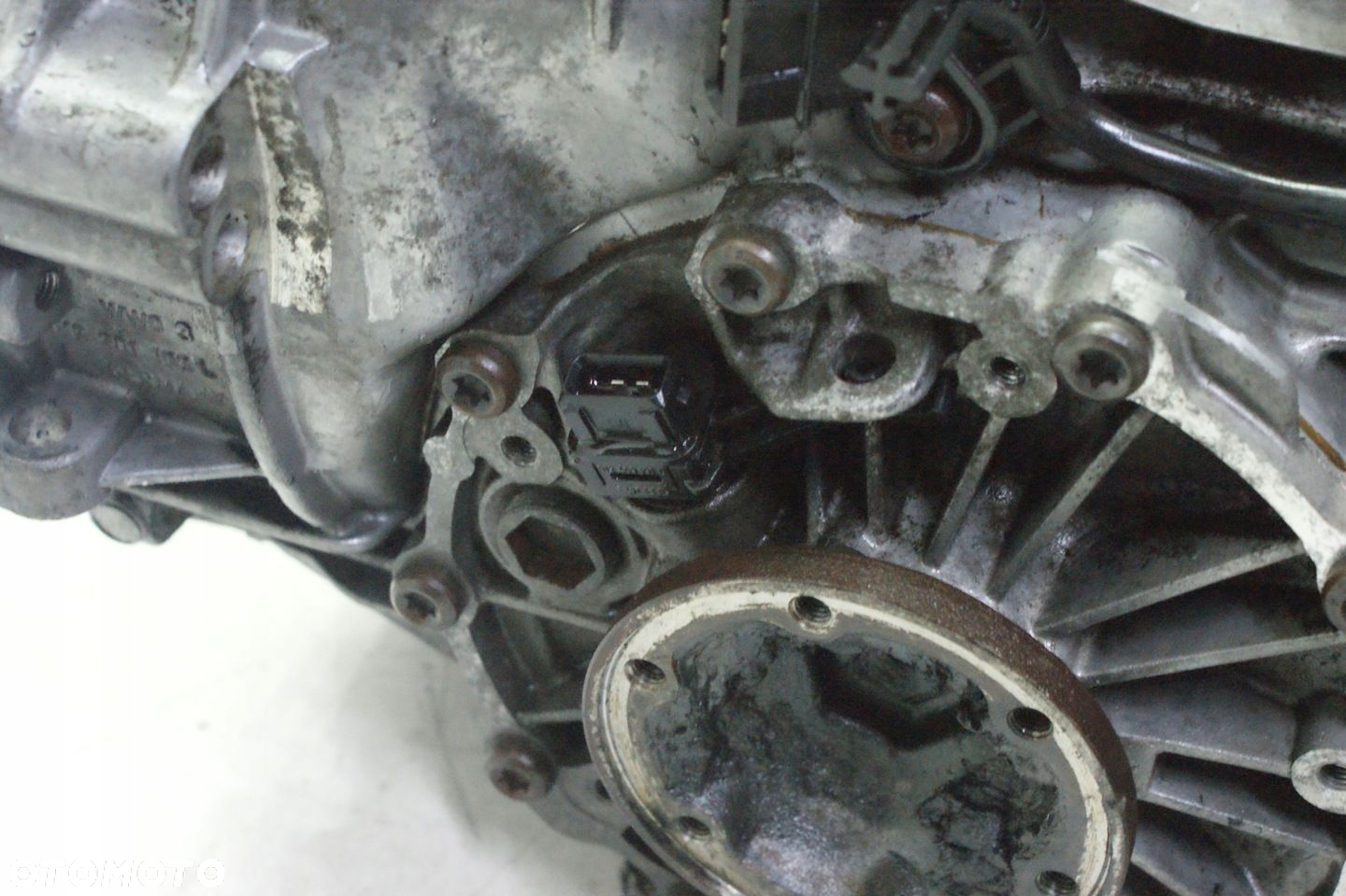 SKRZYNIA BIEGÓW MANUALNA AUDI A4 B5 1.6 8V AOE - 7