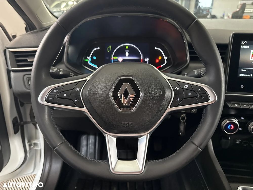 Renault Clio - 16