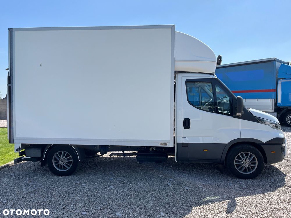 Iveco DAILY 35-210 * kontener * winda * SUPER STAN automat 3.0 2018rok - 5