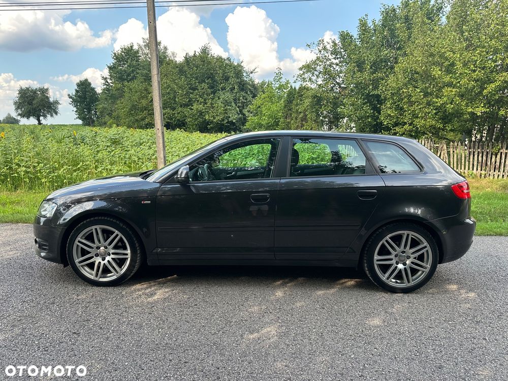 Audi A3 Sportback 2.0 TDI Ambiente - 8