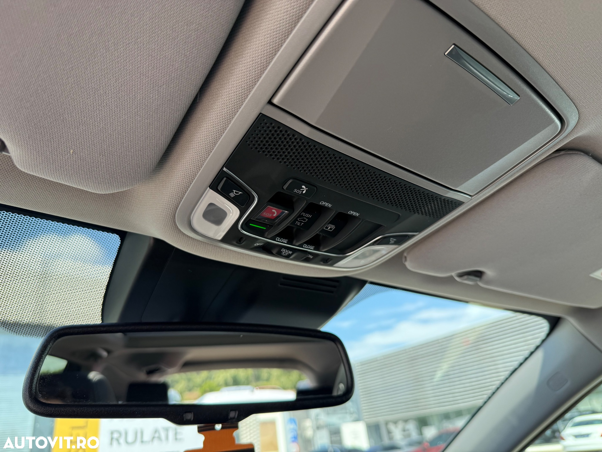 Honda CR-V 2.0 Hybrid i-MMD 4WD E-CVT Executive - 23