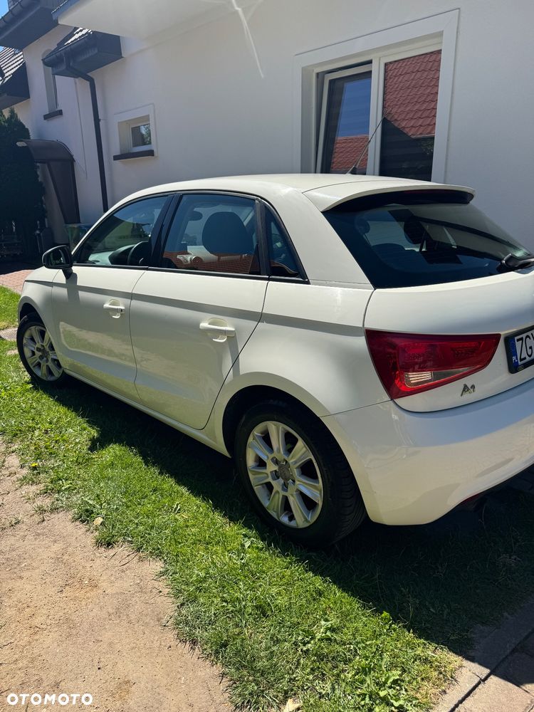 Audi A1 Sportback 1.2 TFSI Attraction - 5