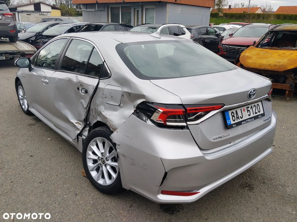 Toyota Corolla 1.8 Hybrid Comfort - 3
