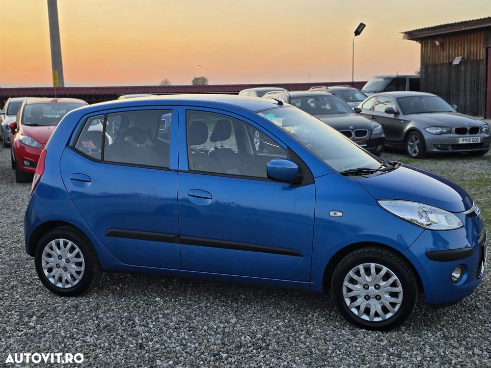 Hyundai i10 1.1 Edition Plus - 12