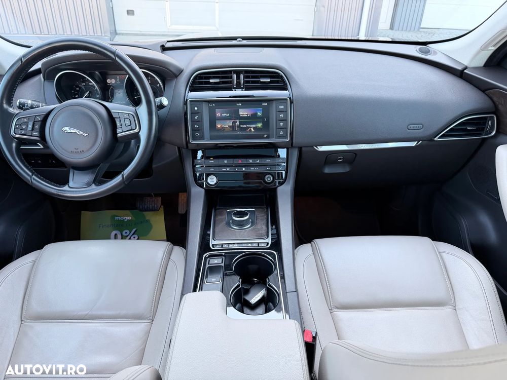 Jaguar F-Pace 30d AWD Prestige - 5