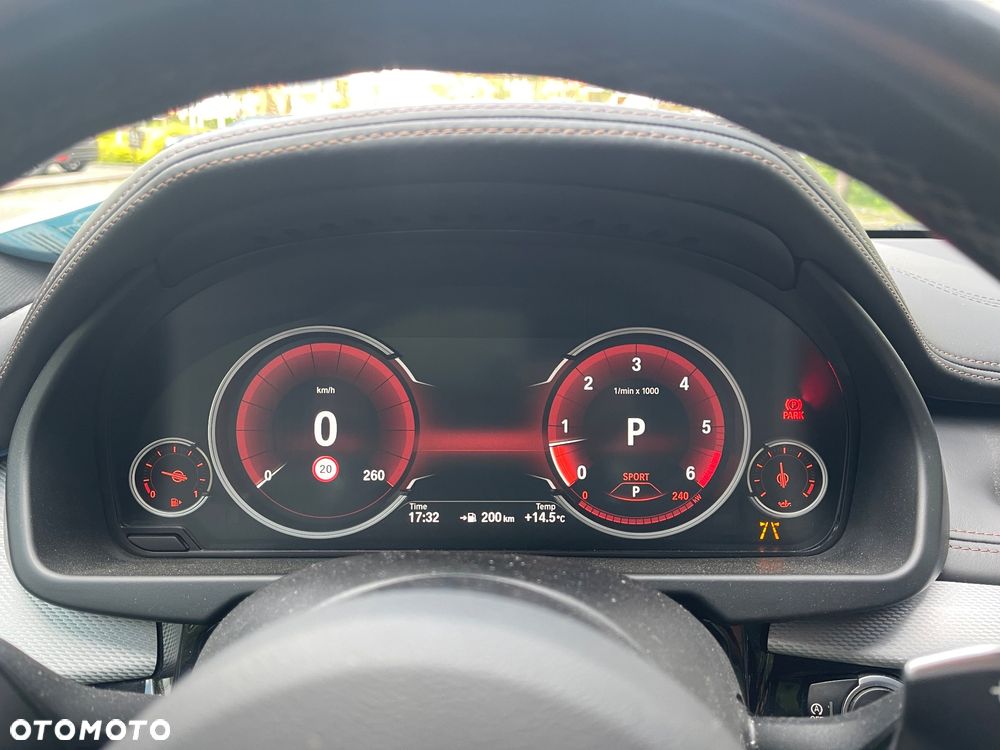BMW X6 xDrive30d - 23