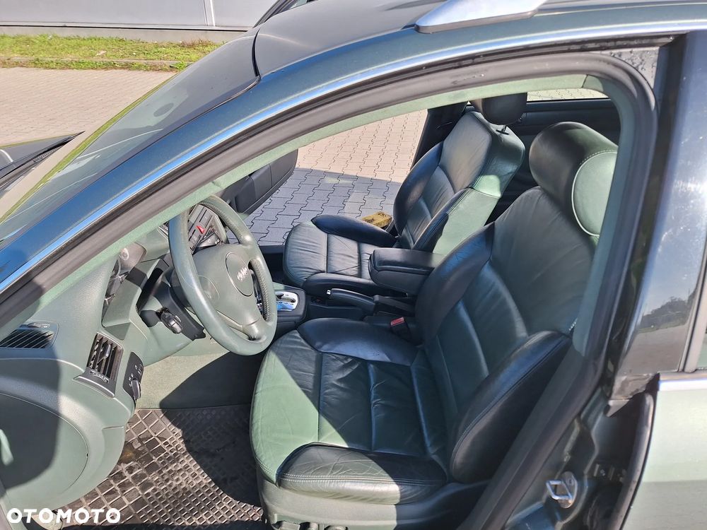 Audi A6 Allroad - 25