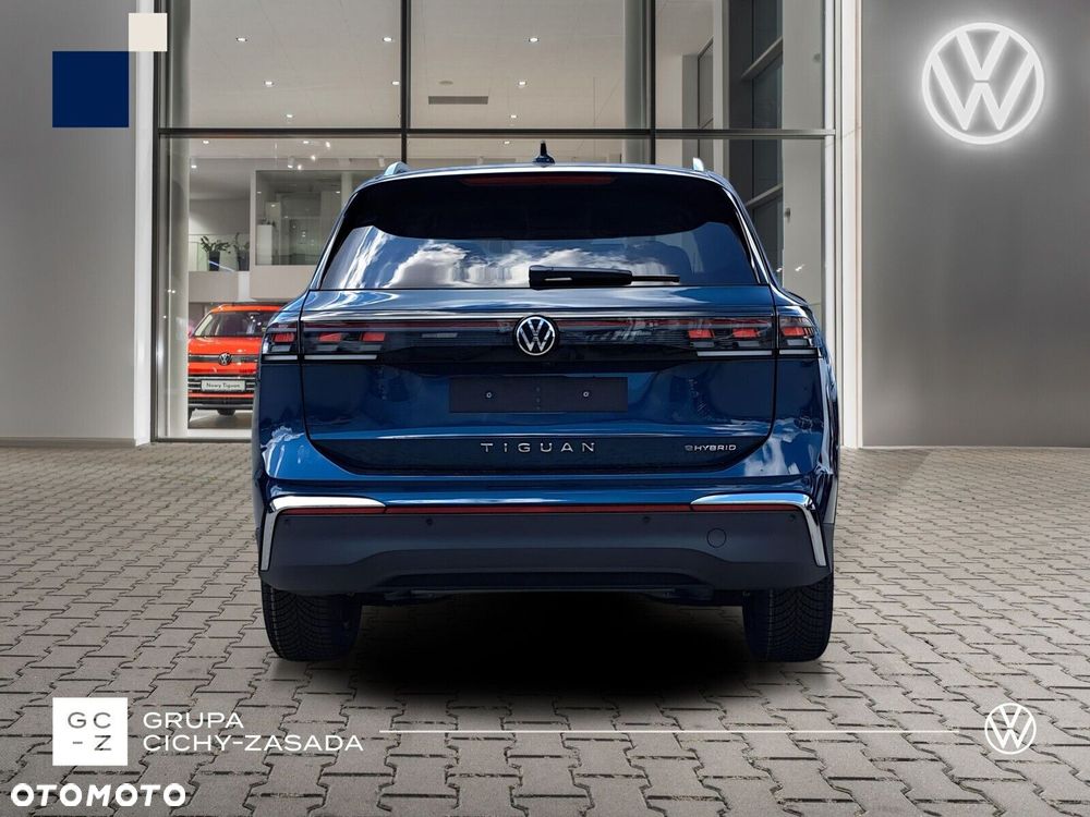 Volkswagen Tiguan - 5