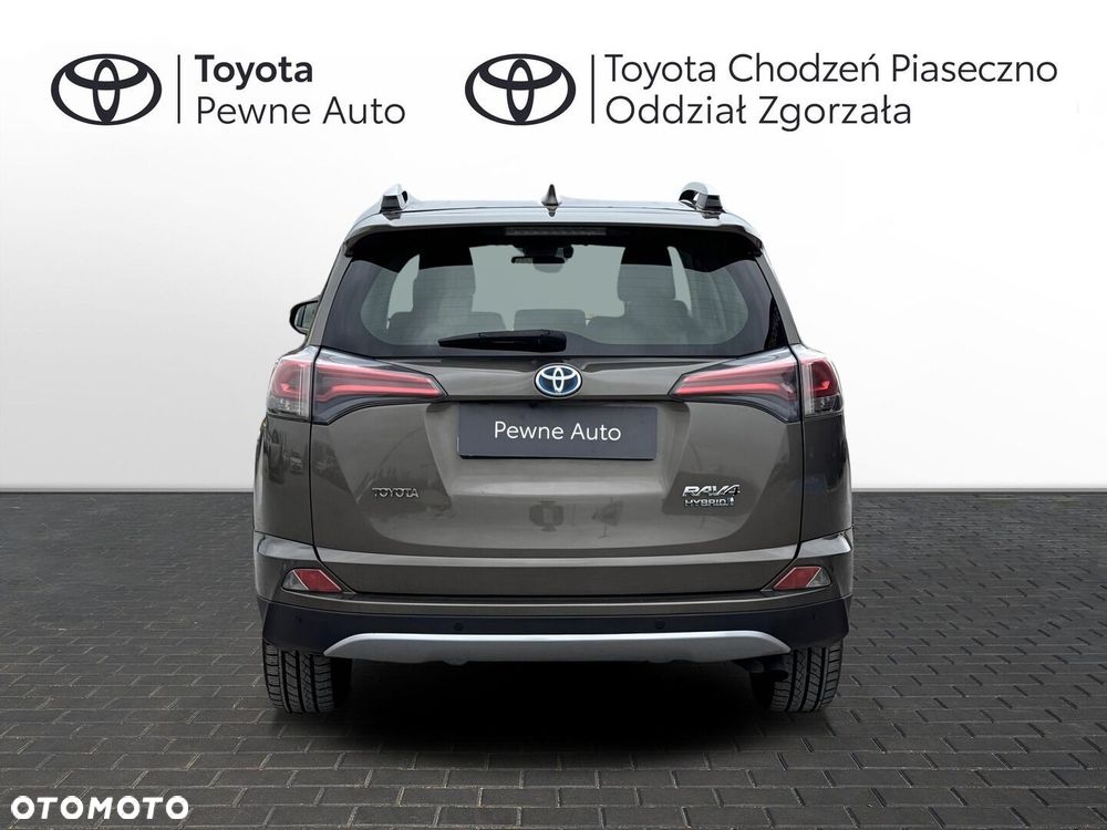Toyota RAV4 - 5