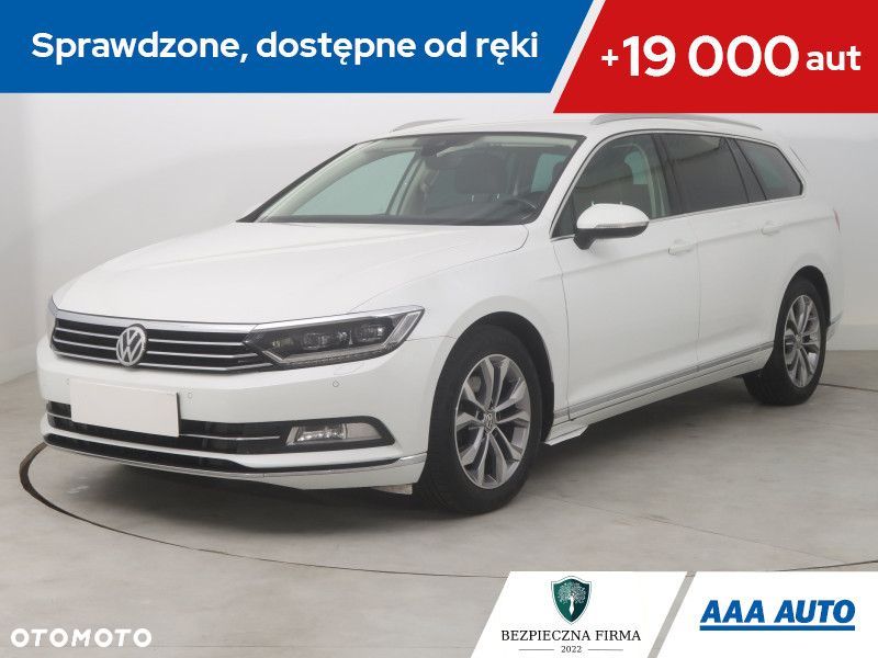 Volkswagen Passat Variant - 2