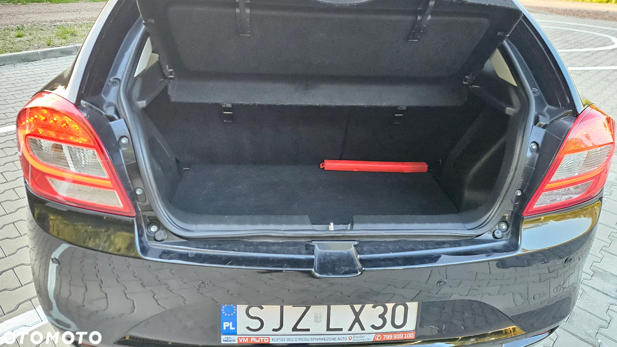 Suzuki Baleno 1.2 Premium Plus - 24