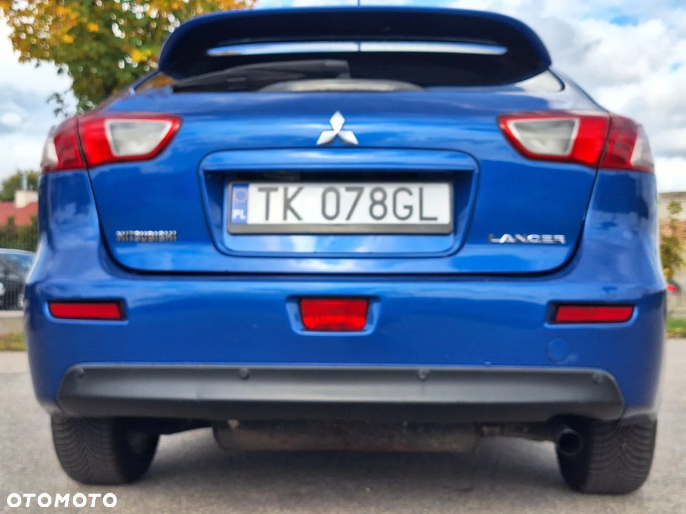 Mitsubishi Lancer 1.8 Invite - 8