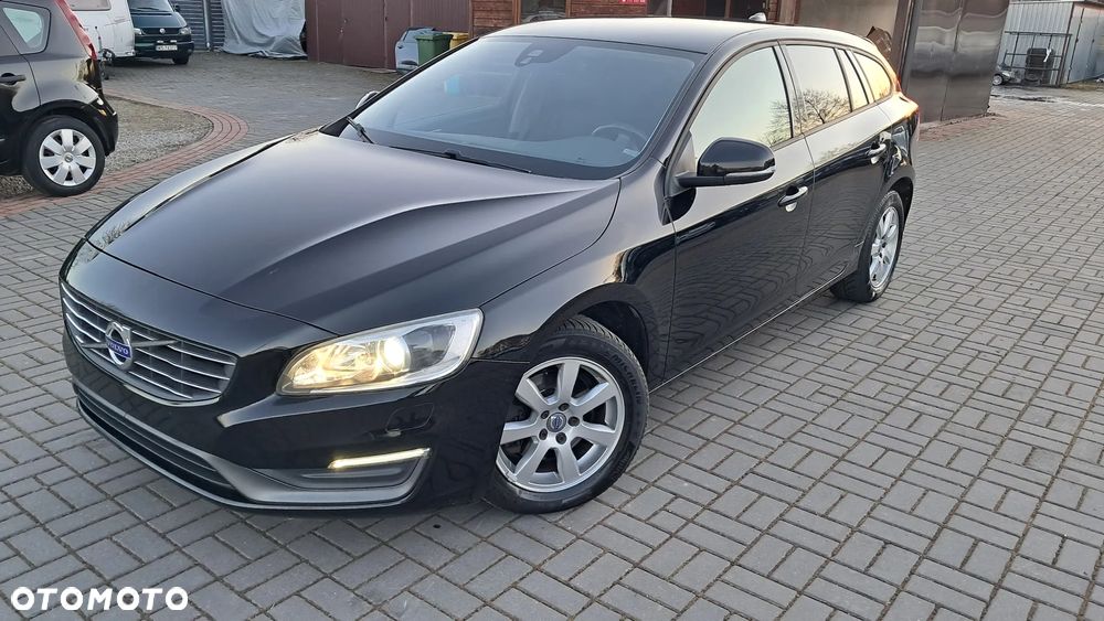 Volvo V60 D3 Base - 1