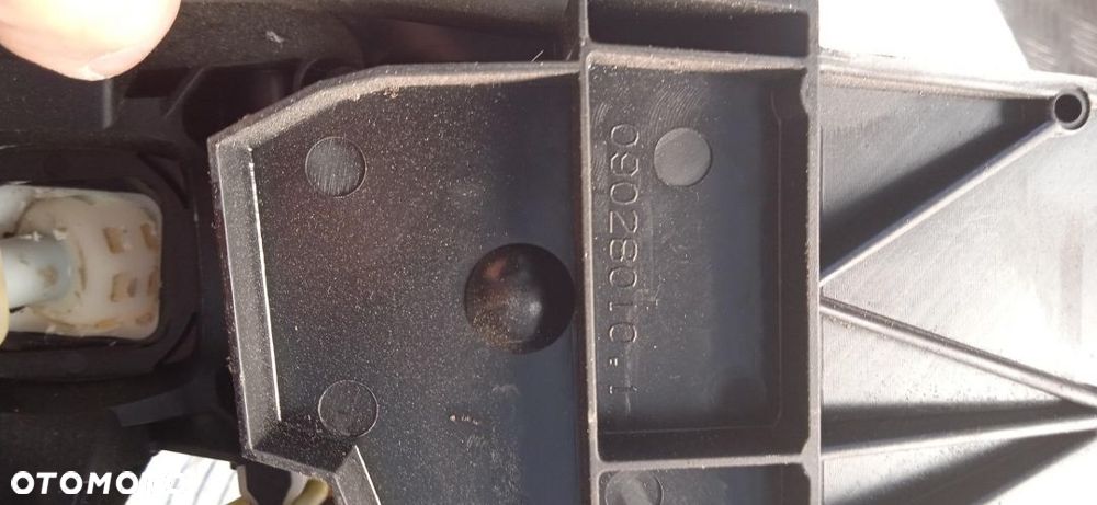 Mechanizm zmiany biegów Opel Astra H 09028010 - 2