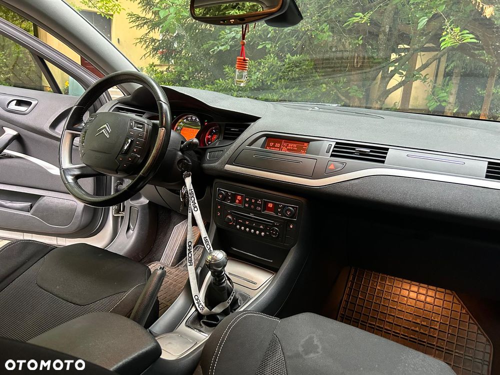 Citroën C5 2.0 HDi Attraction - 11