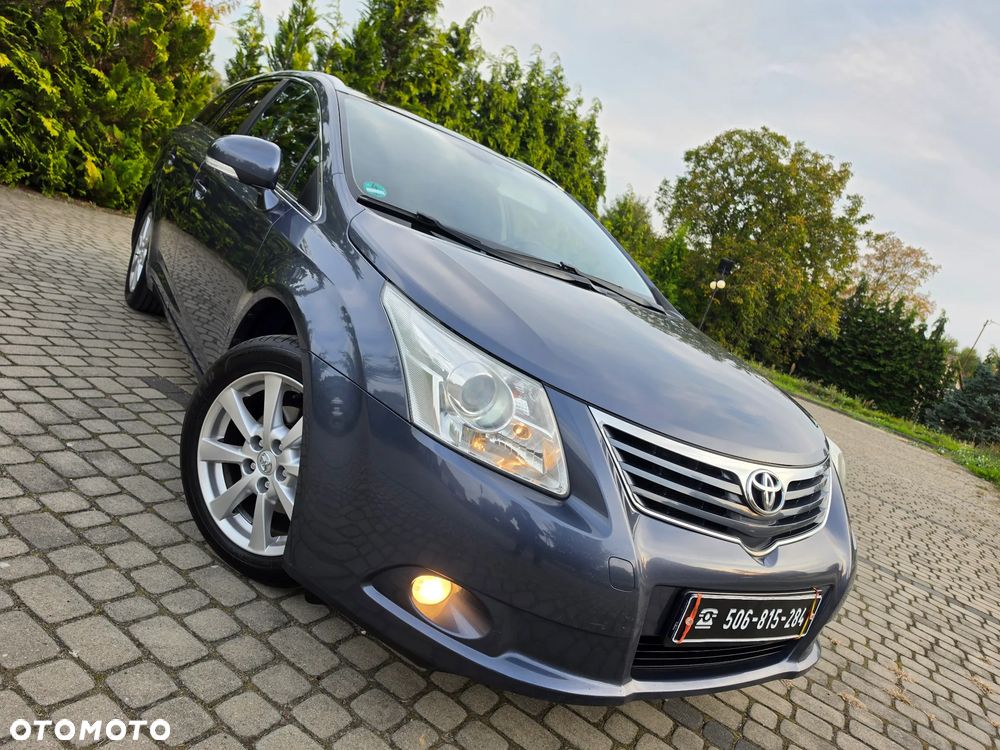 Toyota Avensis 2.0 Executive - 2