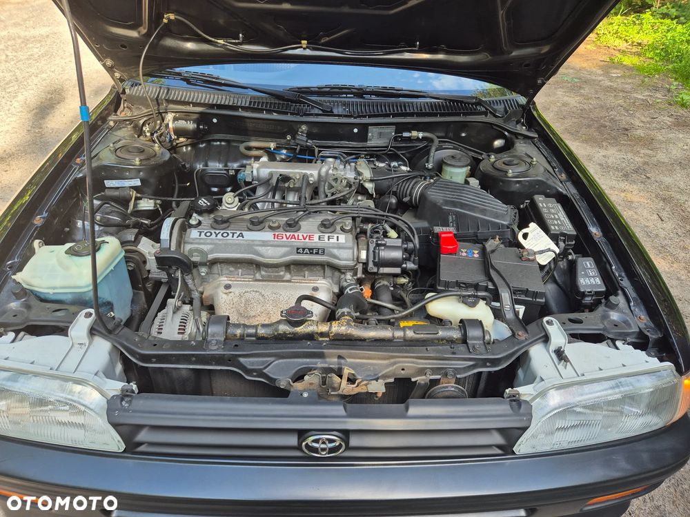 Toyota Corolla - 21