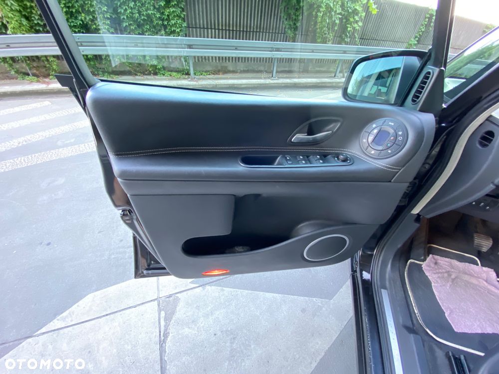 Renault Grand Espace 2.0 dCi Initiale - 21