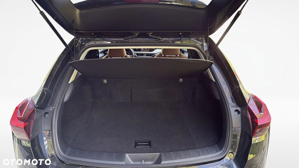 Lexus UX 250h Elegance 2WD - 15