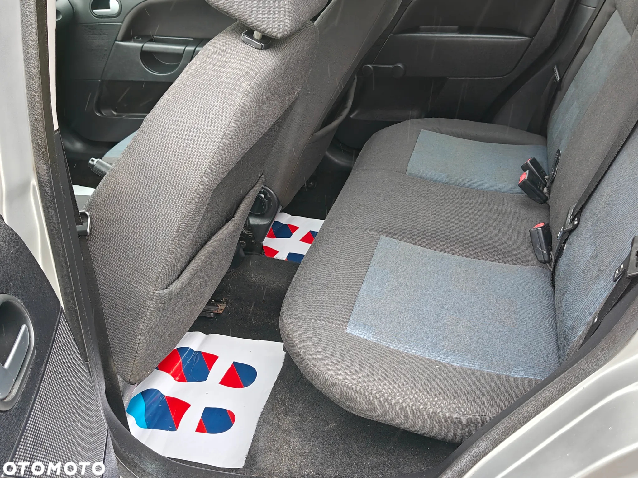 Ford Fiesta 1.4 Fun X - 8