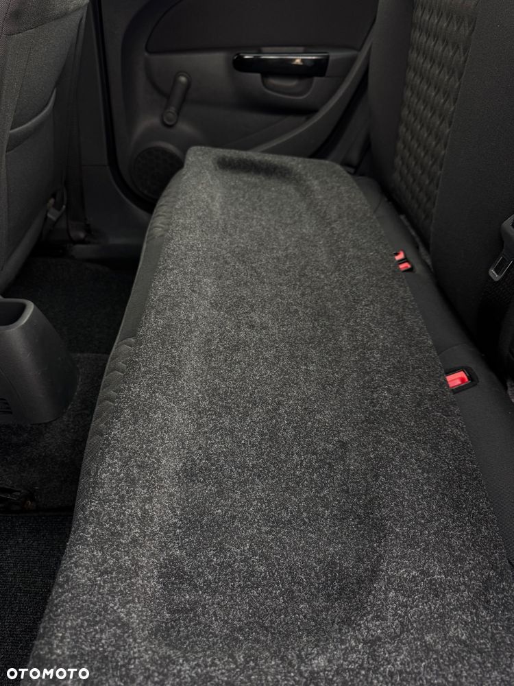 Opel Corsa - 25