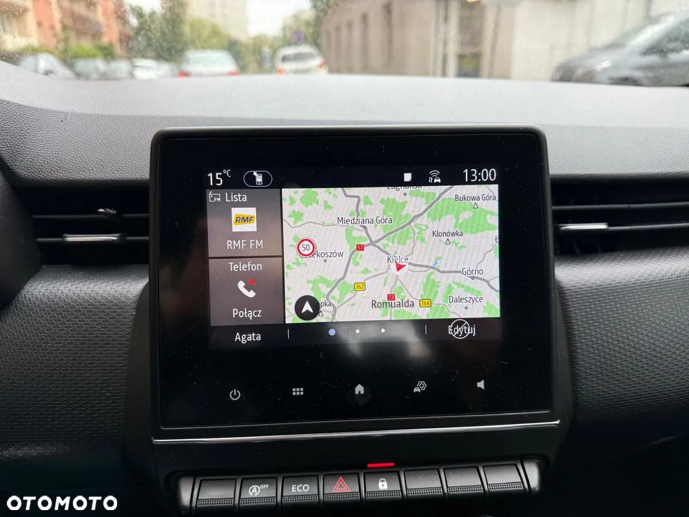 Renault Clio - 11