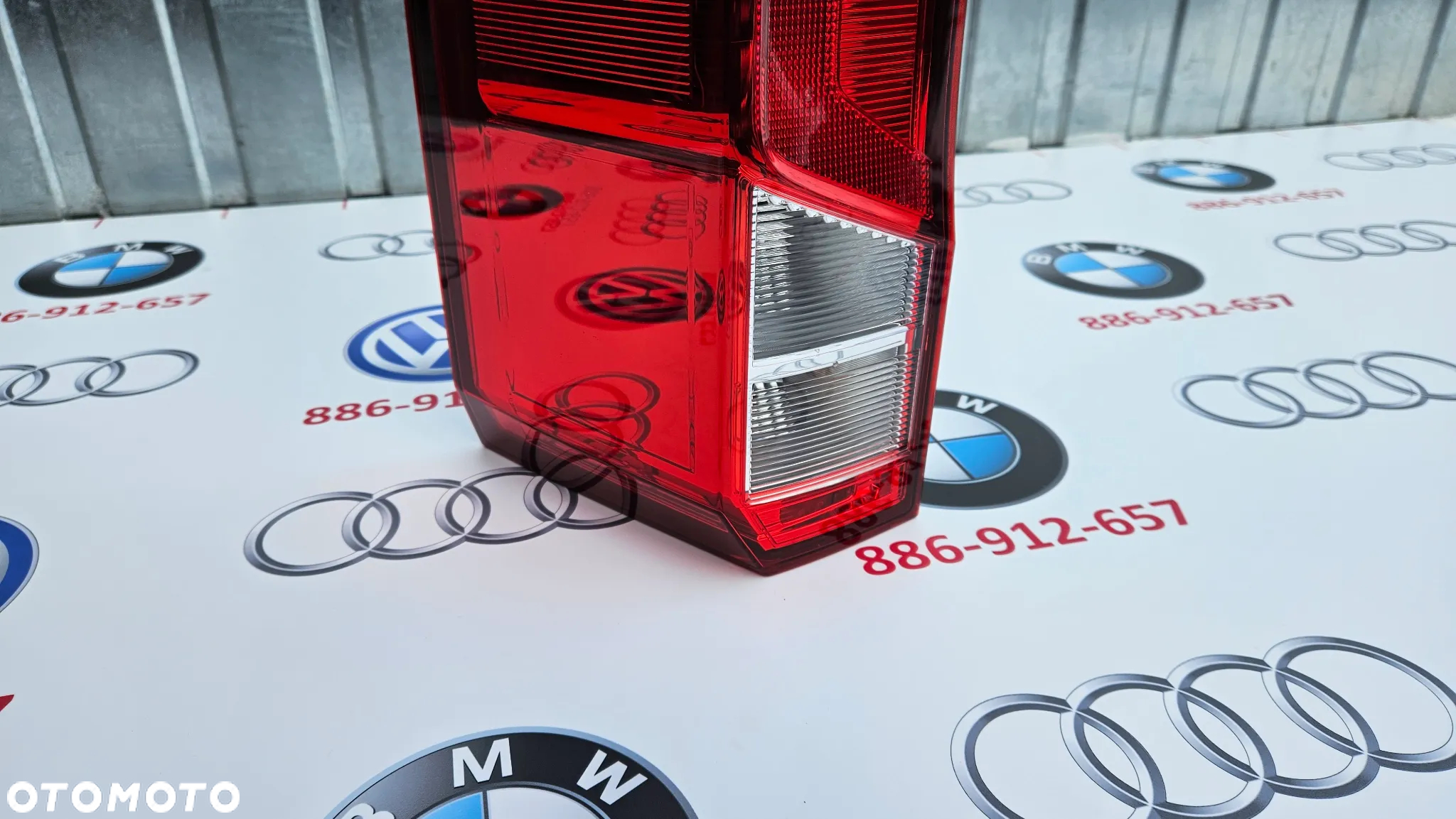 VW Crafter 2 II 2017- Lampa Tył Lewy Lampa Tylna Lewa Kompletna 7C0945095H Europa 2019 ROK - 3