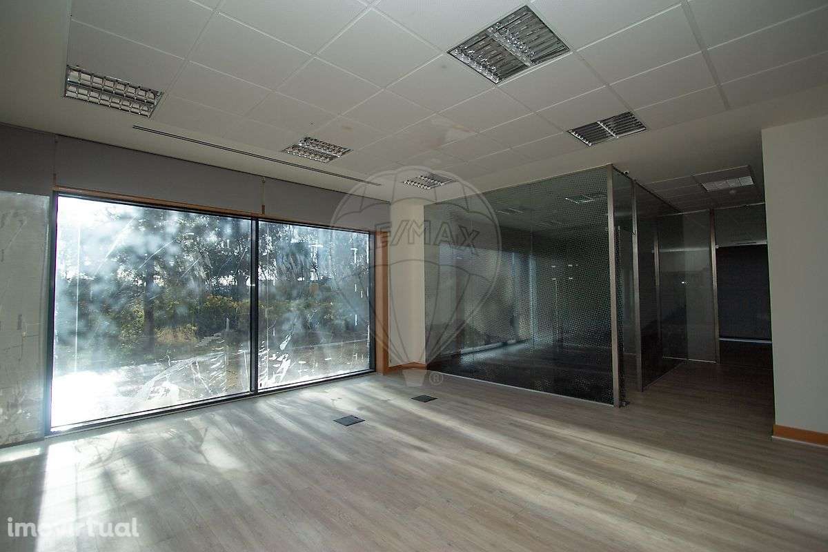 Escritório  para arrendamento - Grande imagem: 3/6