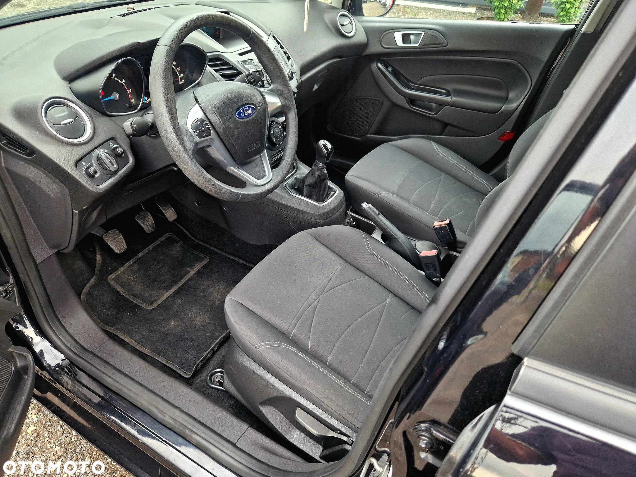 Ford Fiesta 1.25 Trend - 11